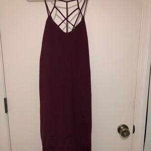 Tight midi maroon dress